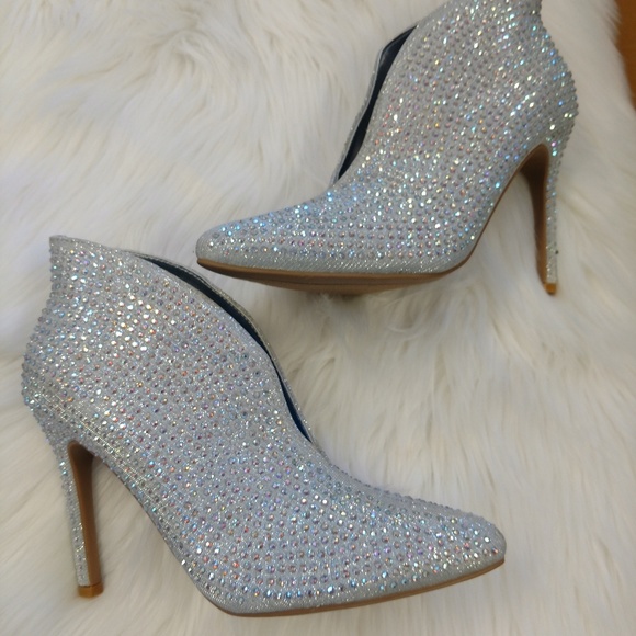 Irdescent Silver Rhinestone Heel Bootie - Picture 4 of 6